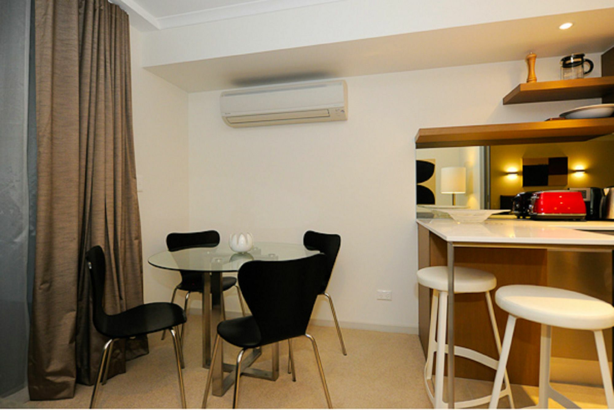 בריסביין Morgan Suites מראה חיצוני תמונה